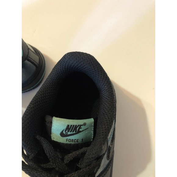 NIKE TODDLER AIR FORCE 1 SE (Toddler) "BABY DRAGON" BV6063-001 | SIZE: 8C - Picture 2 of 4